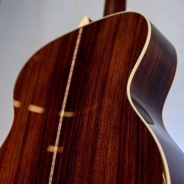 Guitare Martin OM-28