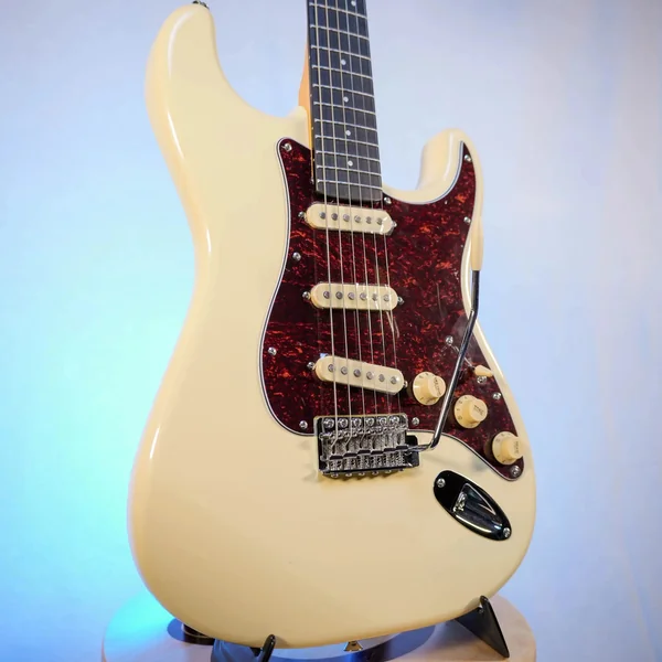 Guitare Prodipe ST80 Crème