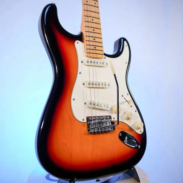 Guitare Prodipe ST80 Sunburst