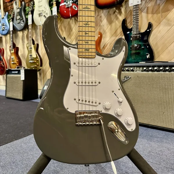 Guitare PRS Silver Sky Overland Gray