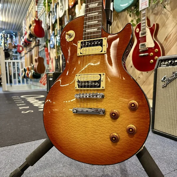 Guitare Tokai Les Paul TK707 Quilt