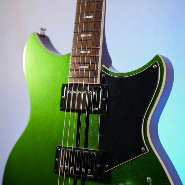 Guitare Yamaha Revstar Standard RSS20 Flash Green