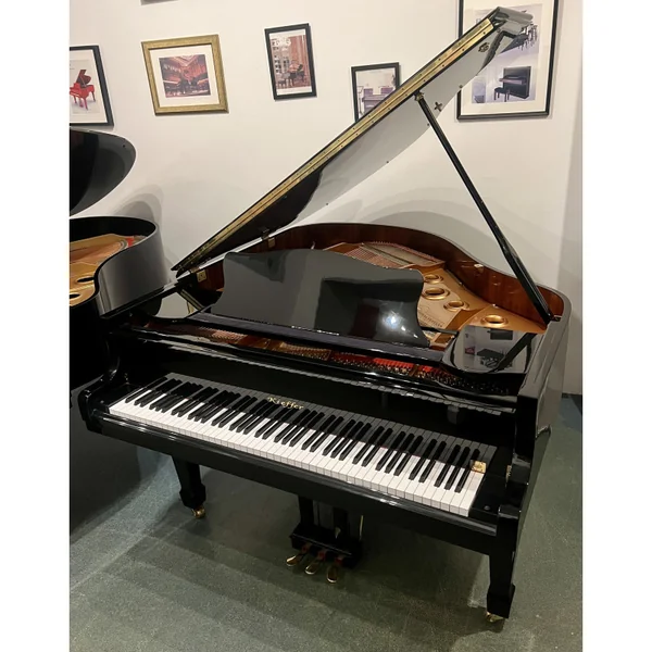 KIEFFER 166 Piano à queue Noir Brillant