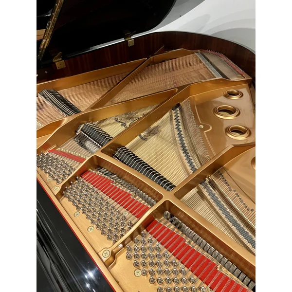 KIEFFER 166 Piano à queue Noir Brillant