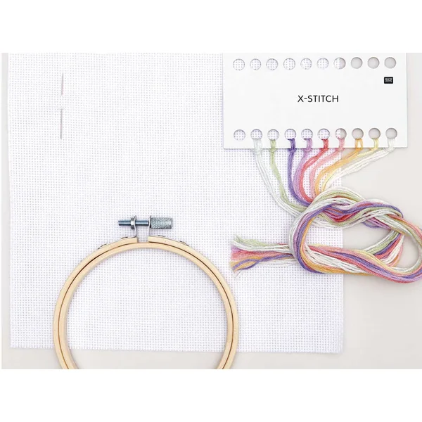 KIT DE BRODERIE ARC-EN-CIEL - RICO DESIGN
