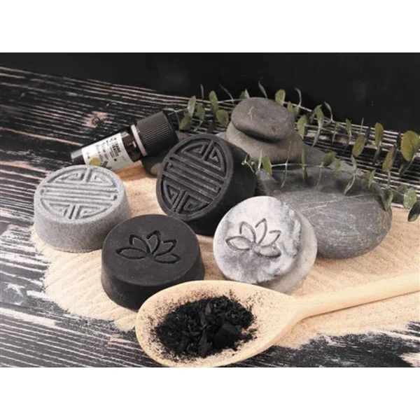 Kit DIY Savons au charbon