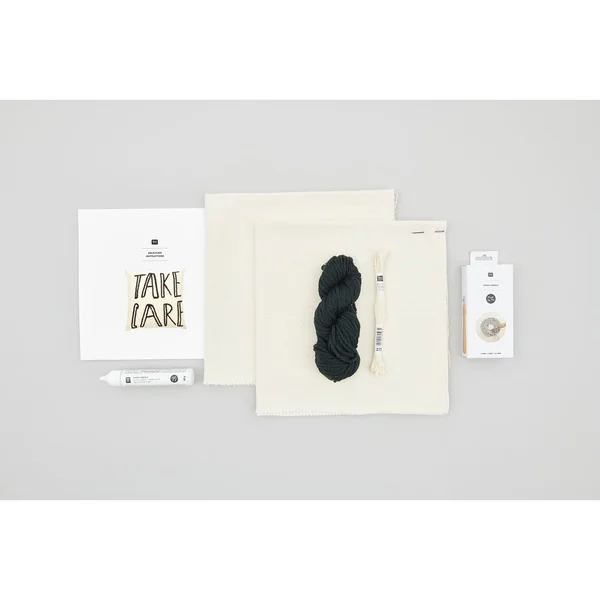 Kit punch needle Rico Design « Coussin Take Care »