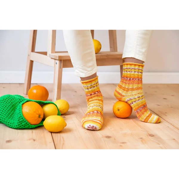 Laine Gründl Hot Socks « Manerba »