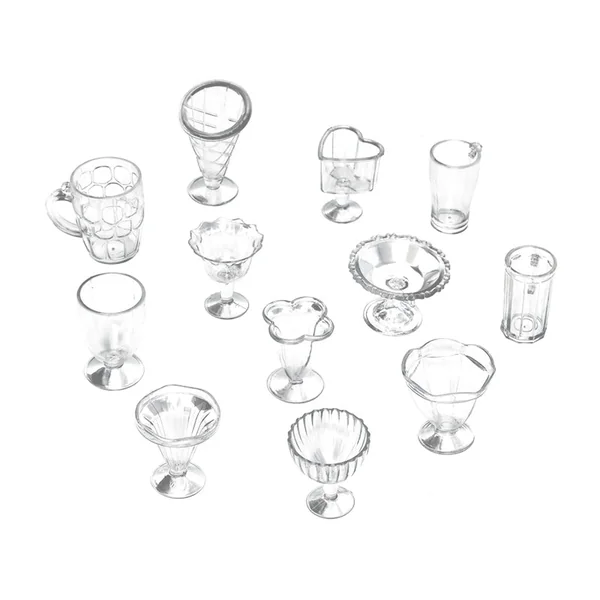 Lot de 12 gobelets différentes miniatures en plastique