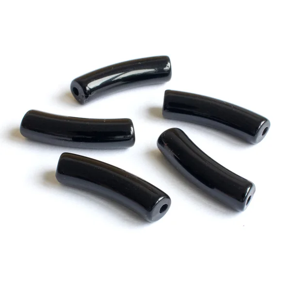 Lot de 5 perles tubes opaques en résine 6 mm - Noir