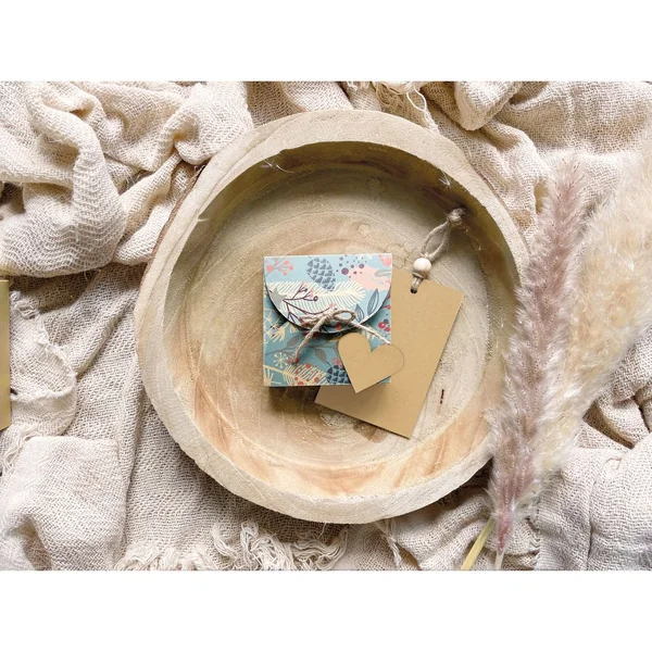 Papier cartonné vintage « Branchages d’hiver »