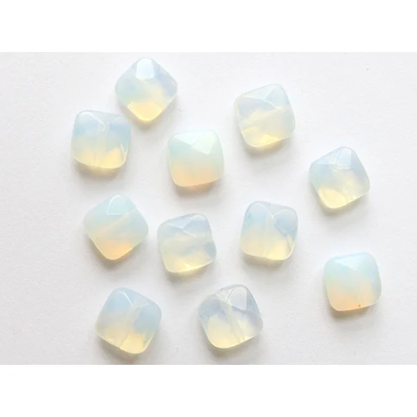 Perle à facettes carré - Opalite - 8 x 8 mm