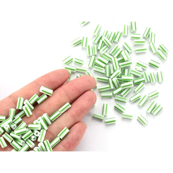 Perles tubes bugles - Rayures vertes - 8 mm - 10 g