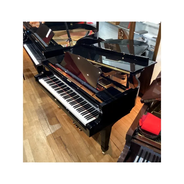 PIANO A QUEUE YAMAHA C3 CONSERVATORY 186cm Noir Brillant