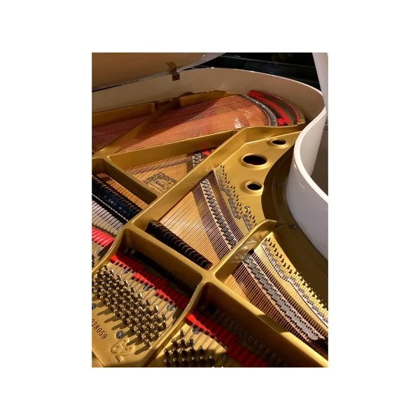 PIANO A QUEUE YAMAHA G2 BLANC BRILLANT 173 CM