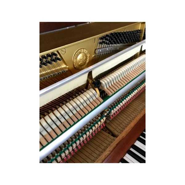 PIANO DROIT YAMAHA M1 Noyer satiné