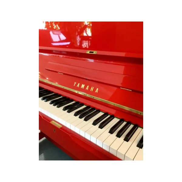 Piano Droit YAMAHA U1 121cm Rouge brillant