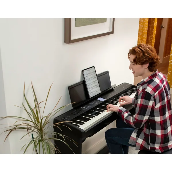 PIANO NUMERIQUE PORTABLE ROLAND FP-E50 88 NOTES