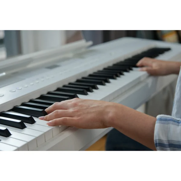 Piano portable KAWAI ES520 Noir ou Blanc numérique