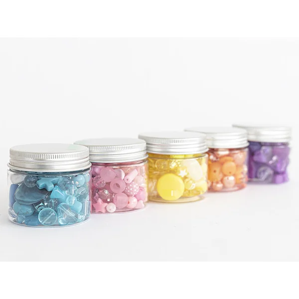 Pot de perles en plastique - nuances de jaune