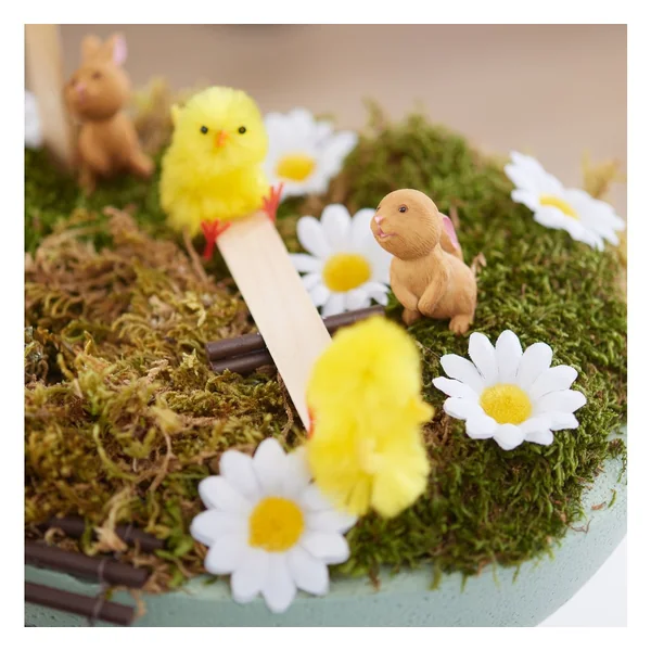 Poussins en fil chenille VBS