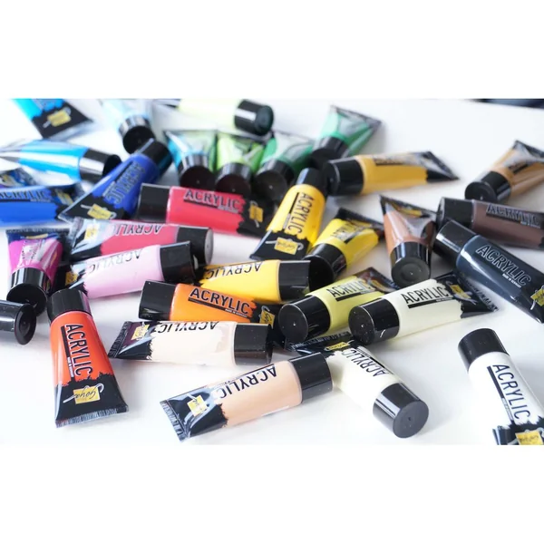 SOLO GOYA Acrylic, 48 tubes de 20 ml