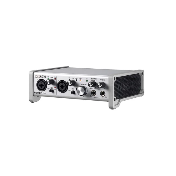 Tascam Series 102i USB audio/Midi interface m/ DSP mixer 10in/4out