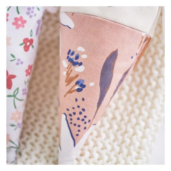 Tissu coton au mètre « Daydream Flowers »