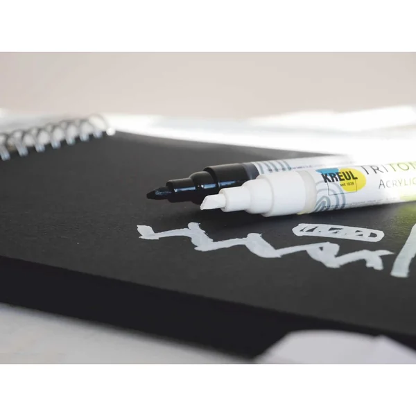 Triton Acrylic Marker KREUL, set de 2, Noir & Blanc