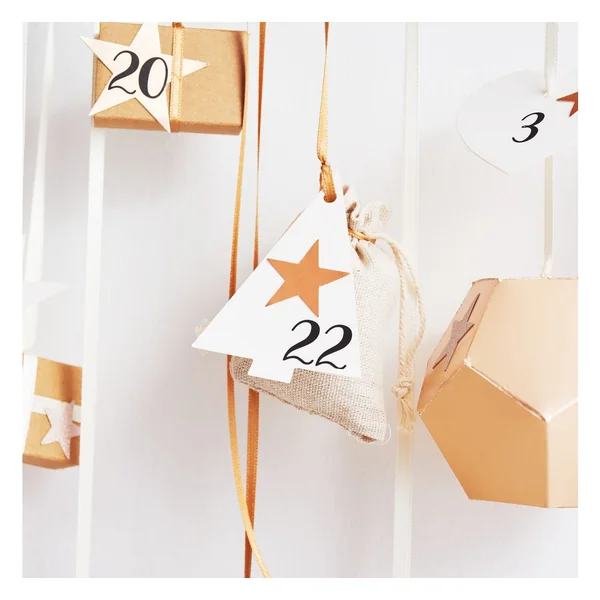 Étiquettes cadeaux VBS « White Mix »