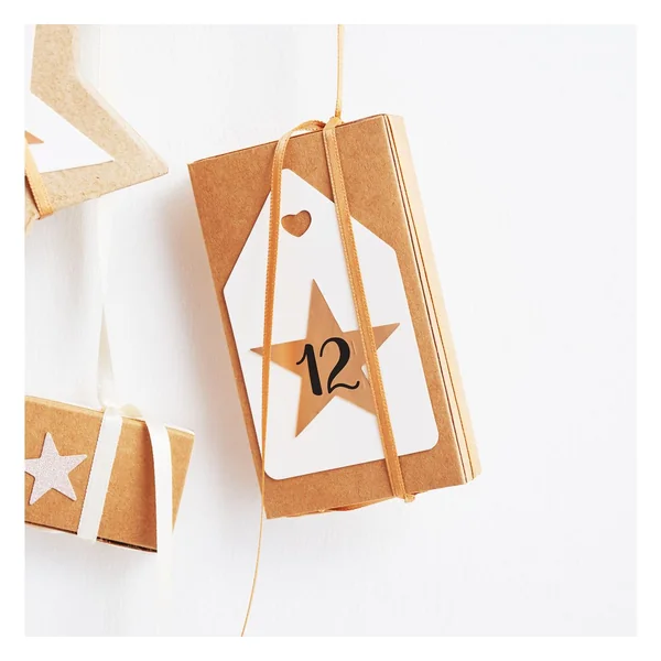 Étiquettes cadeaux VBS « White Mix »